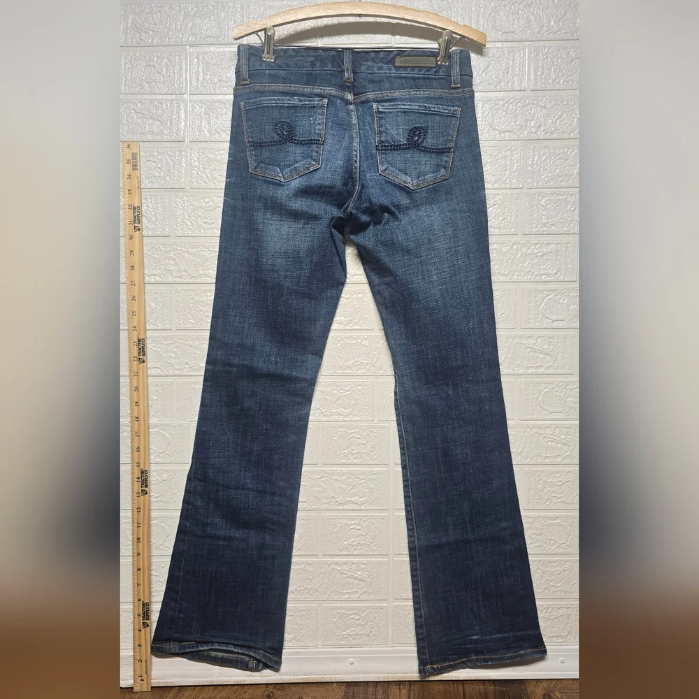 Women's Distressed Premium Cotton Blue Denim Jeans By Seven7 Size 30 - Picture 2 of 12